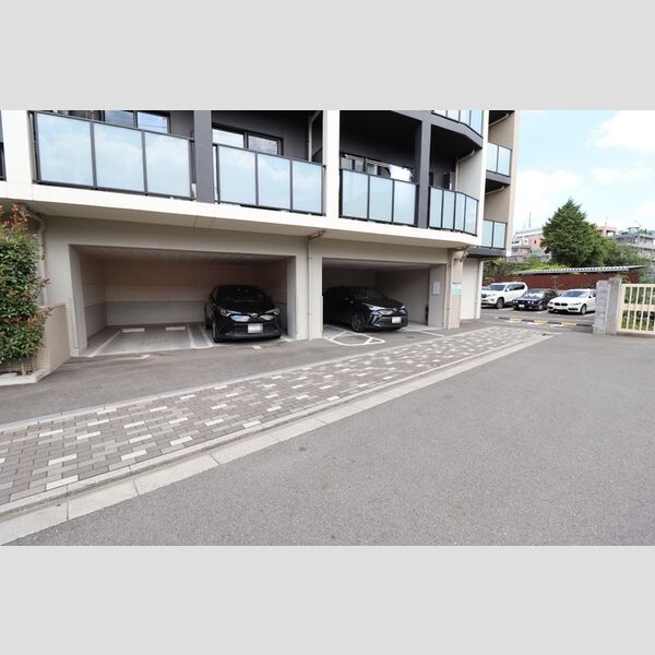 シルフィッド 駐車場