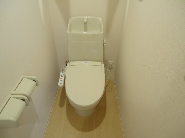 モンヴェール シャワー付トイレ