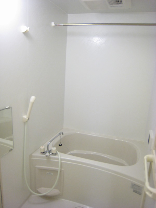 レオネクストウォーターリリー 追い焚き・浴室乾燥機付き