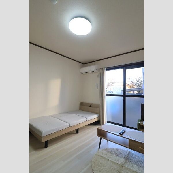 パセオ西府　壱番館110号室 リビング