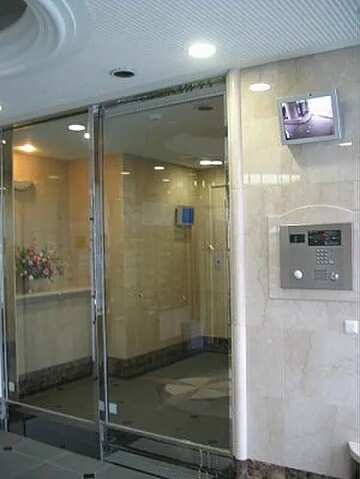 グリフィン横浜・プライムスクエア9階 エントランス