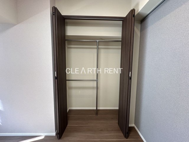 コンシェリア目白台 ＨＩＬＬＳＩＤＥ ＳＱＵＡＲＥ 居室クローゼット