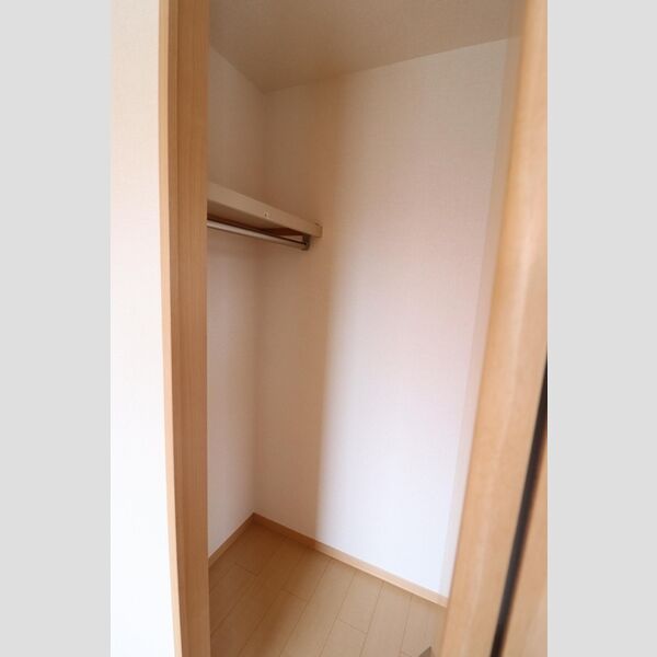 エムズ・コート 収納