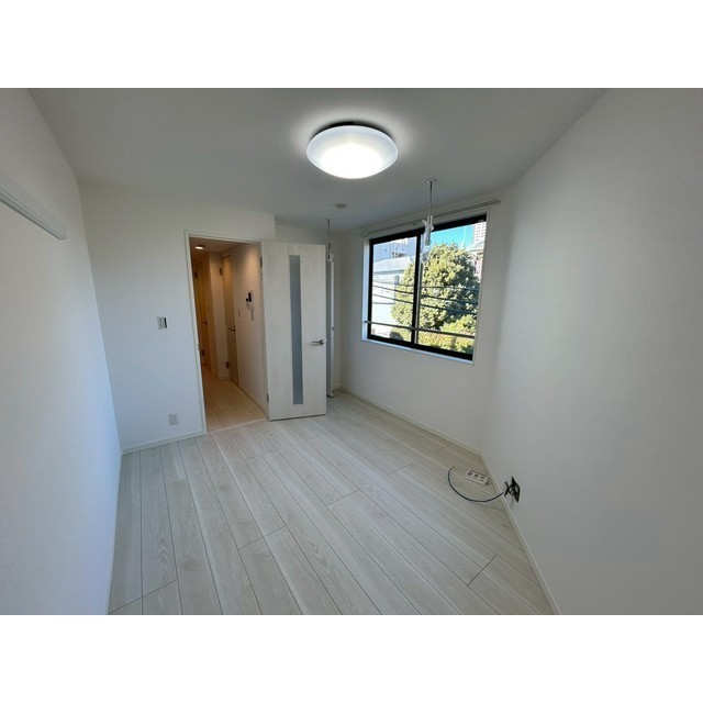 エクセラン竹ノ塚 内観