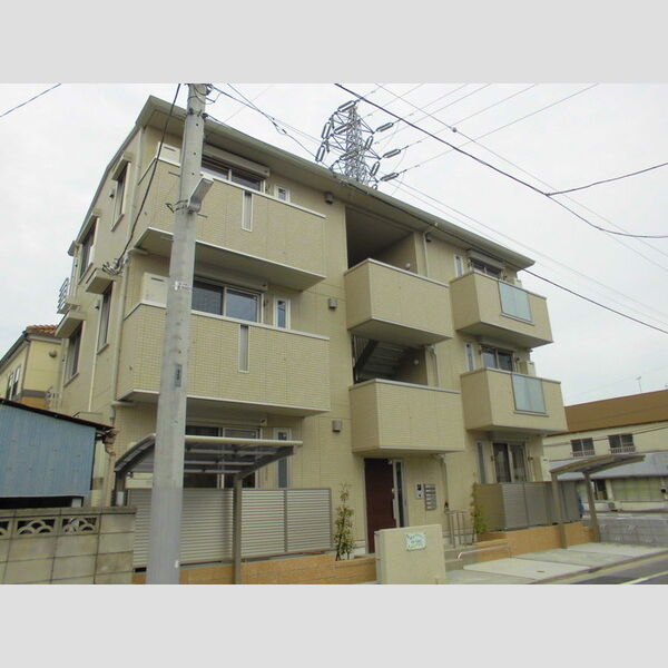 ラ　ルーチェ302号室 外観