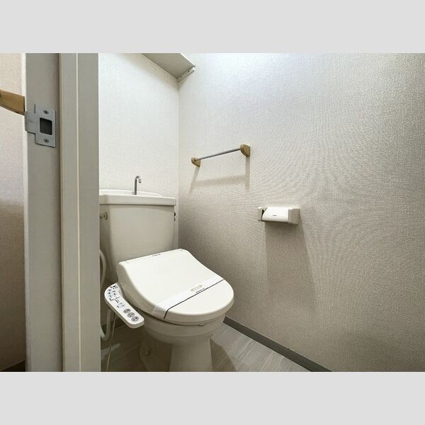 グリーンハイツ　A101号室 温水洗浄暖房便座