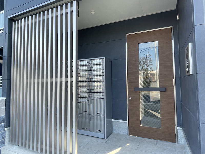 ヴィラ見沼代親水公園 宅配ボックス