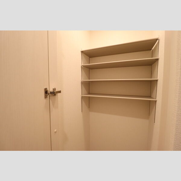 ボア・フォレット シューズボックス