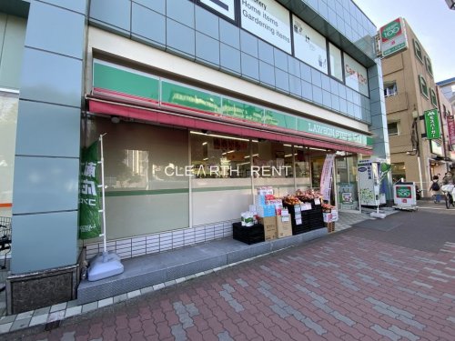 菱和パレス小竹向原4階 【コンビニエンスストア】ローソンストア100 千川駅前店 まで1557ｍ