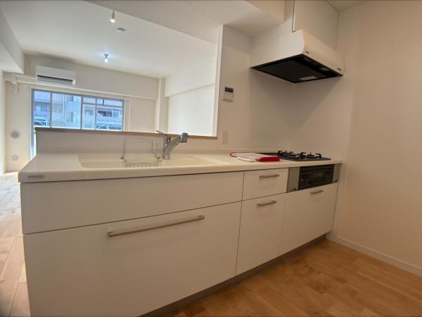 ＥＶＥＲＴＯＷ　Ｃｏｌｏｒｅ　ＳＥＮＧＥＮＤＡＩ1階 キッチン