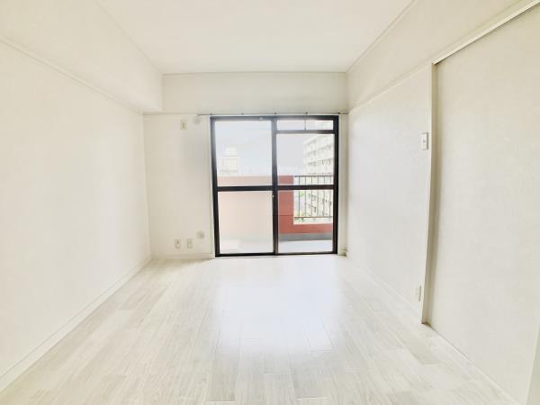 シャルム・Ｋ・カーサ7階 リビング