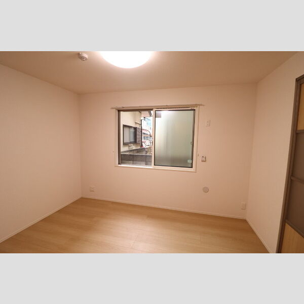 リビエール102号室 洋室6帖