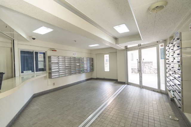 パレドール八王子5階 エントランス