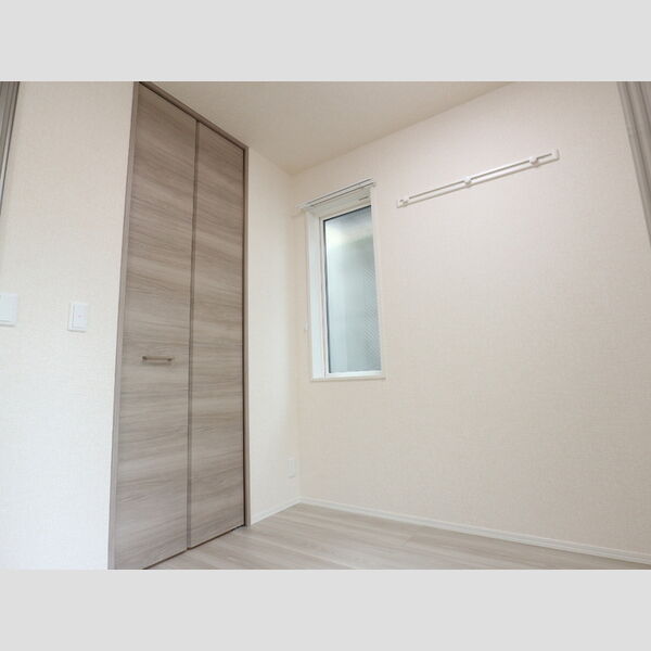 エコリブレ105号室 洋室