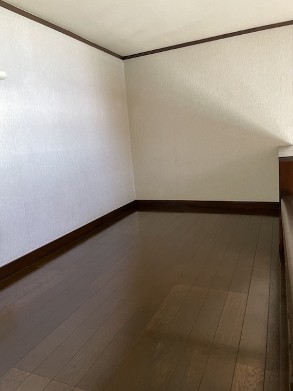 サンパレスオノ2階 内観