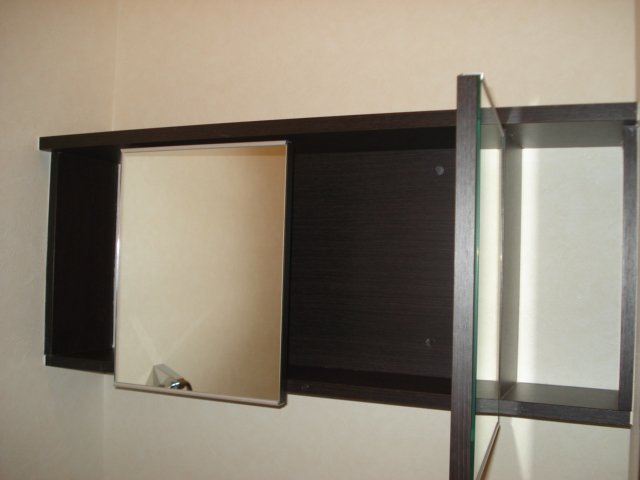 コンフォートレジデンス103号室 トイレ収納