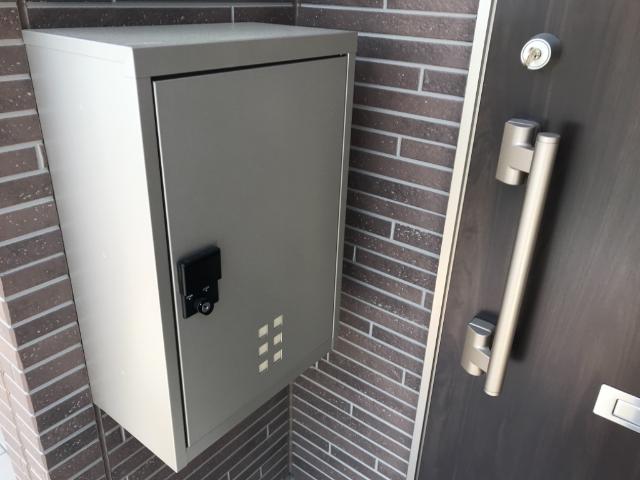 ルボワ　ｌｅ　ｂｏｉｓ105号室 宅配ボックス