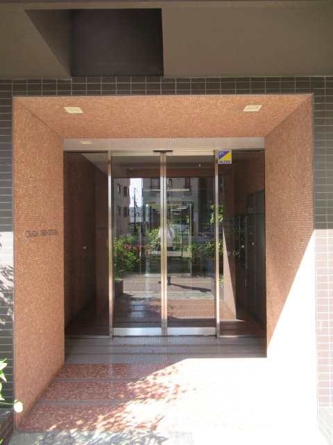 クレイシア新大塚 エントランス
