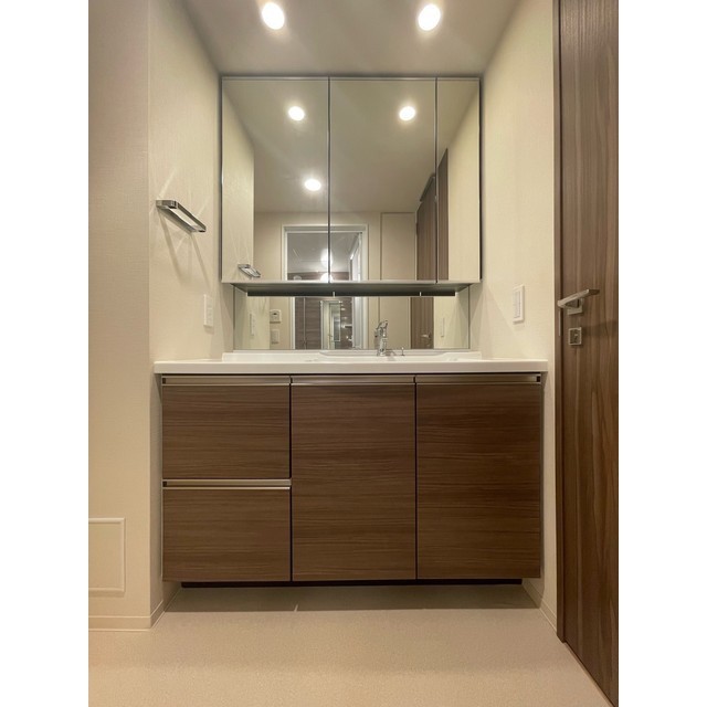 ザ・パークハウスオイコス赤羽志茂サードスクエア721号室 同建物別部屋の参考画像