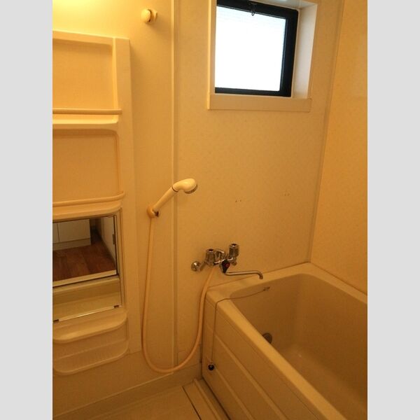 ファミールI・K202号室 浴室