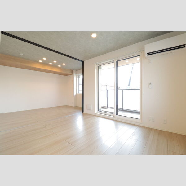 響 リビング・洋室