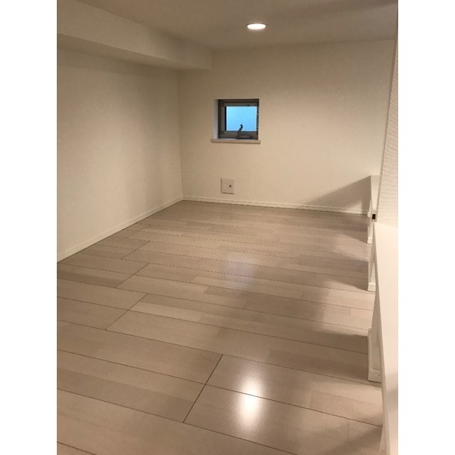 ｙｅｔ鎌倉202号室 内観