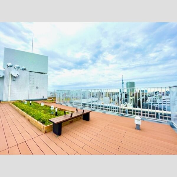 カスタリア北上野1004号室 屋上