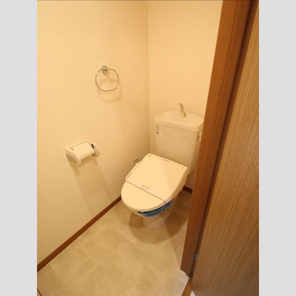 サマービレッジ311号室 温水洗浄便座