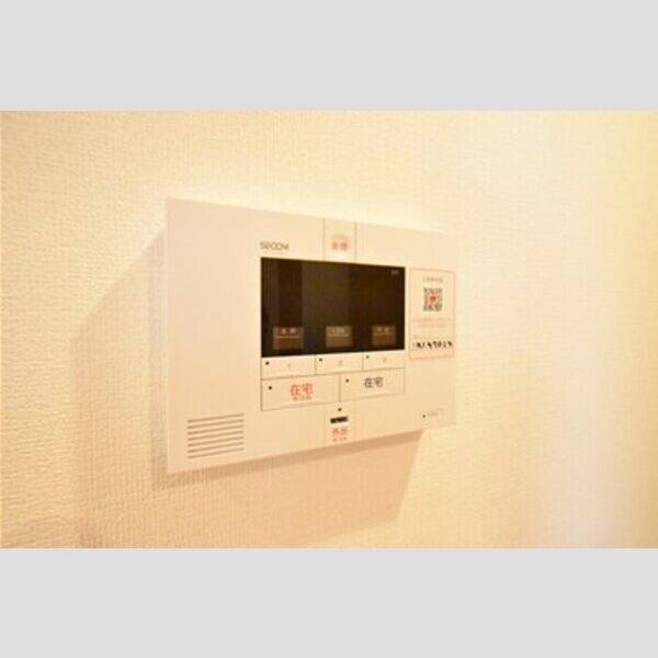 アジュール ■SECOM付です■