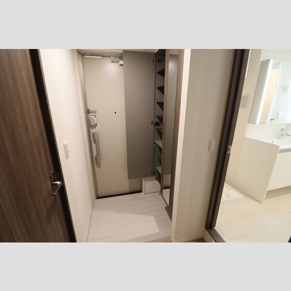 La　mer　鴨川306号室 玄関