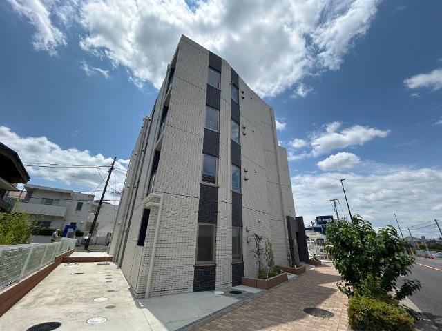 ハートランド高幡不動106号室 外観写真（昼）