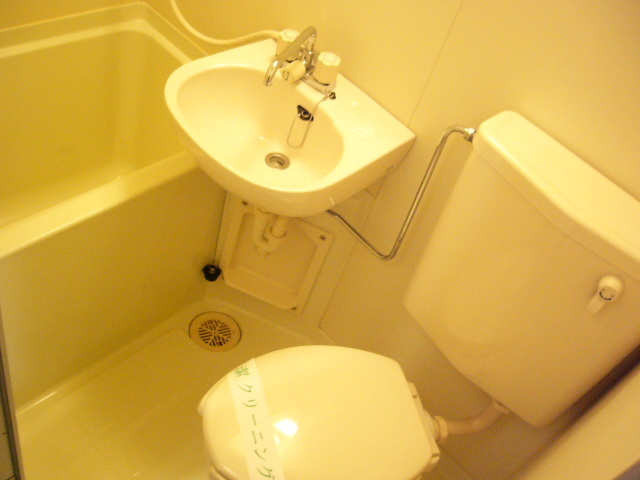 ミレ・関町0102号室 バス