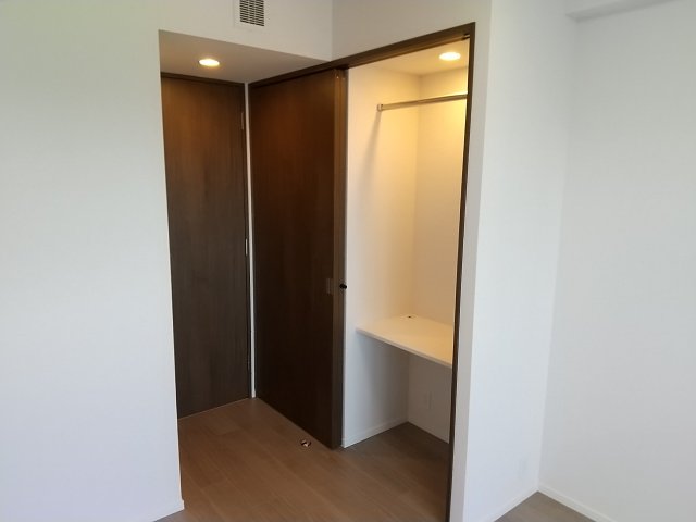 リビオメゾン南砂町1116号室 収納