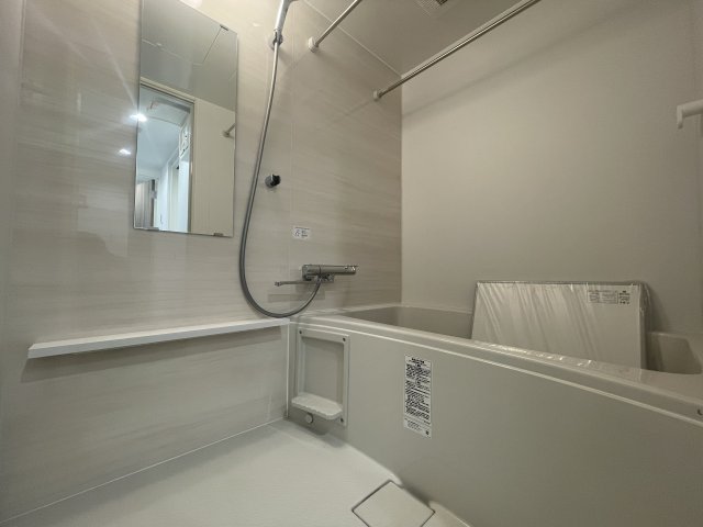 ルオーレ上北沢駅前0401号室 お風呂