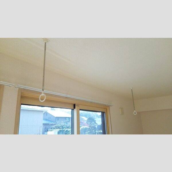 ルミエール101号室 室内物干し