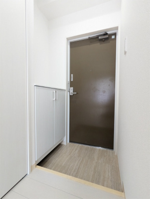 レジデンス宮前平3階 玄関
