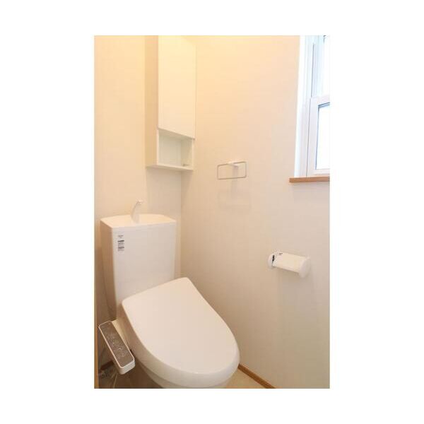 フォレストサンカン102号室 トイレ