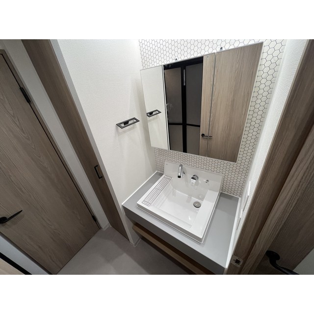 レジデンス渋谷富ヶ谷（Residence Shibuya T0102号室 同建物別部屋の参考画像