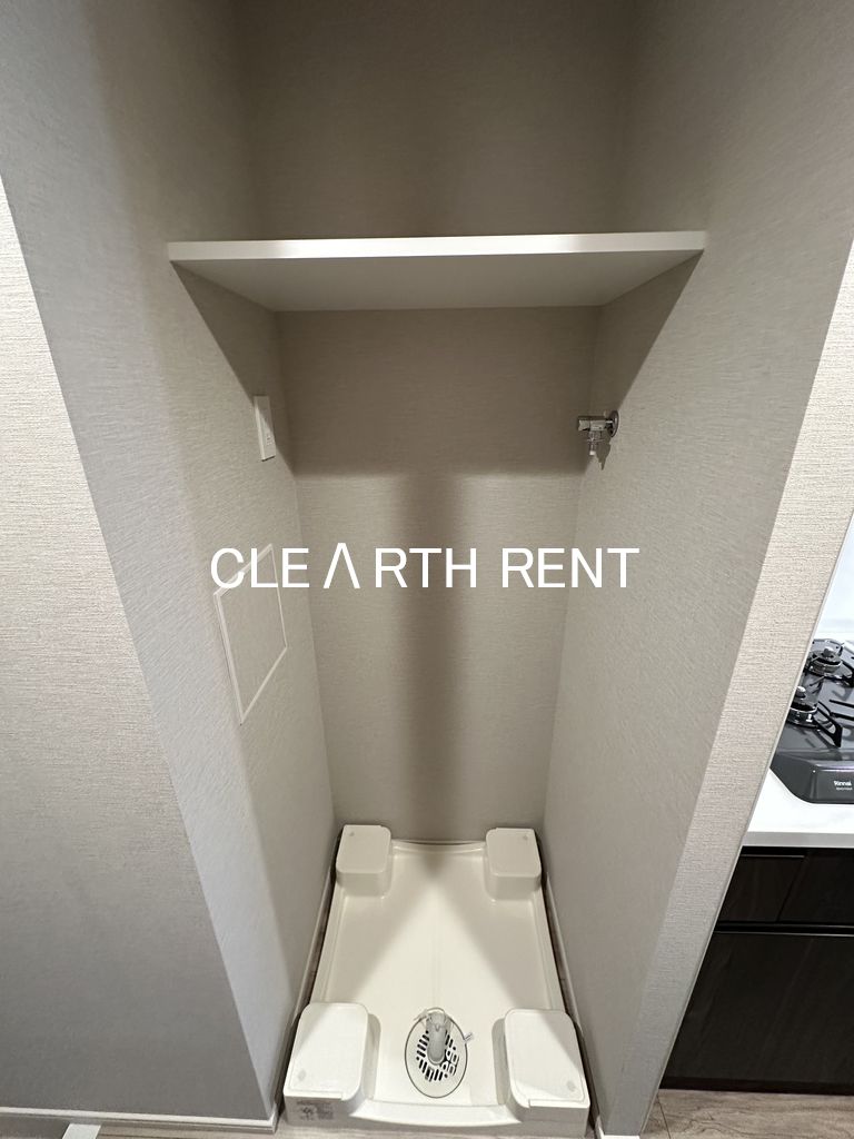 コンシェリア東京 ＜ＨＩＧＡＳＨＩＪＵＪＯ ＲＥＳＩＤＥＮＣＥ5階 洗濯機置き場