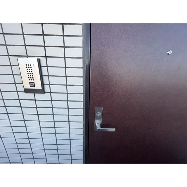 リブレス武蔵新城 玄関