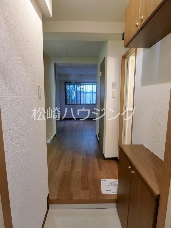 アーバンパス新井薬師 玄関