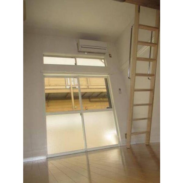 パレス海老名 リビング