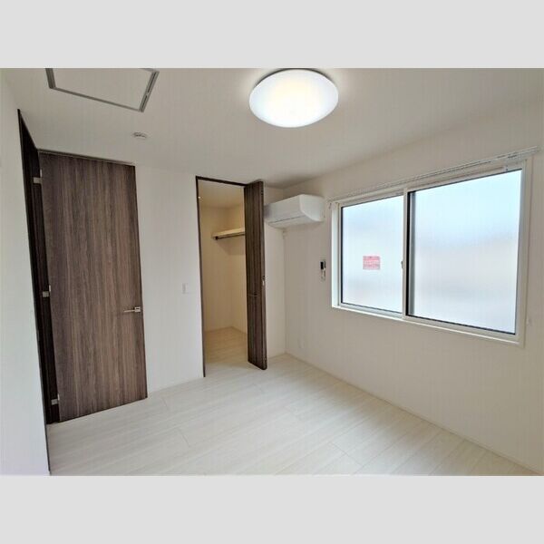 セントラルコートⅡ101号室 洋室6帖