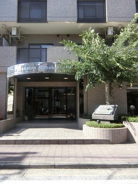 ライオンズマンション横浜反町310号室 エントランス