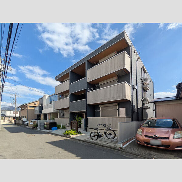 クレールIDAⅢ102号室 外観