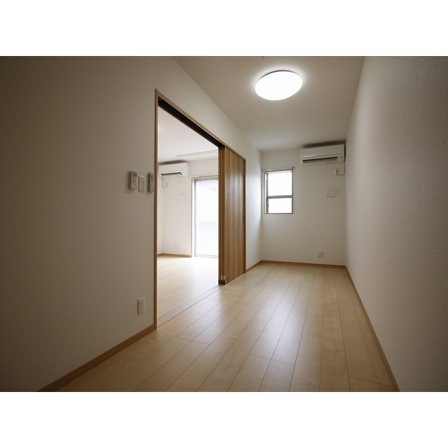 クレール 柳根町 内観