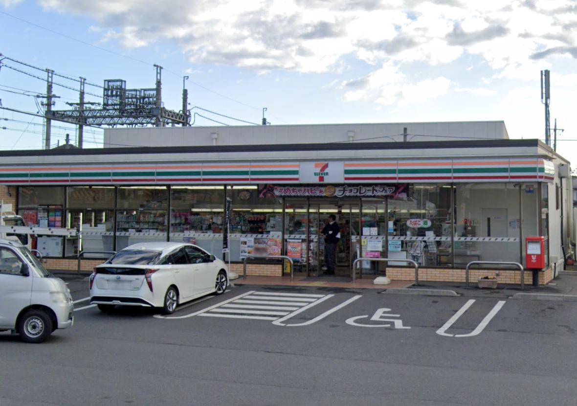 樹と碧のリトリート 【コンビニエンスストア】セブンイレブン 岩槻本丸店まで317ｍ