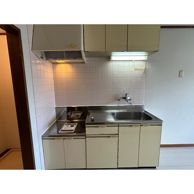 メゾンリリー　足立 キッチン