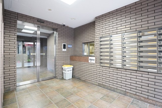 パレ・ドール千石4階 エントランス