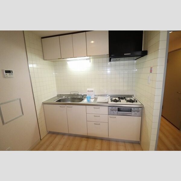 プレジール井山106号室 システムキッチン